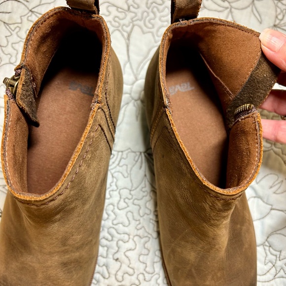 TEVA Anaya Side Zip Leather Ankle  Bootie in Brown 1120153 Women’s Sz 7 - Picture 4 of 14
